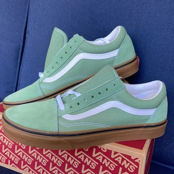 Vans Men’s Old Skool Gum Basil/True White Sneakers - Picture 9 of 16